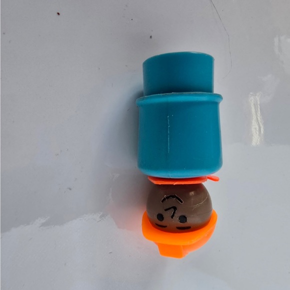 Vintage Fisher Price Little People and Vehicles Lot - Picture 10 of 10